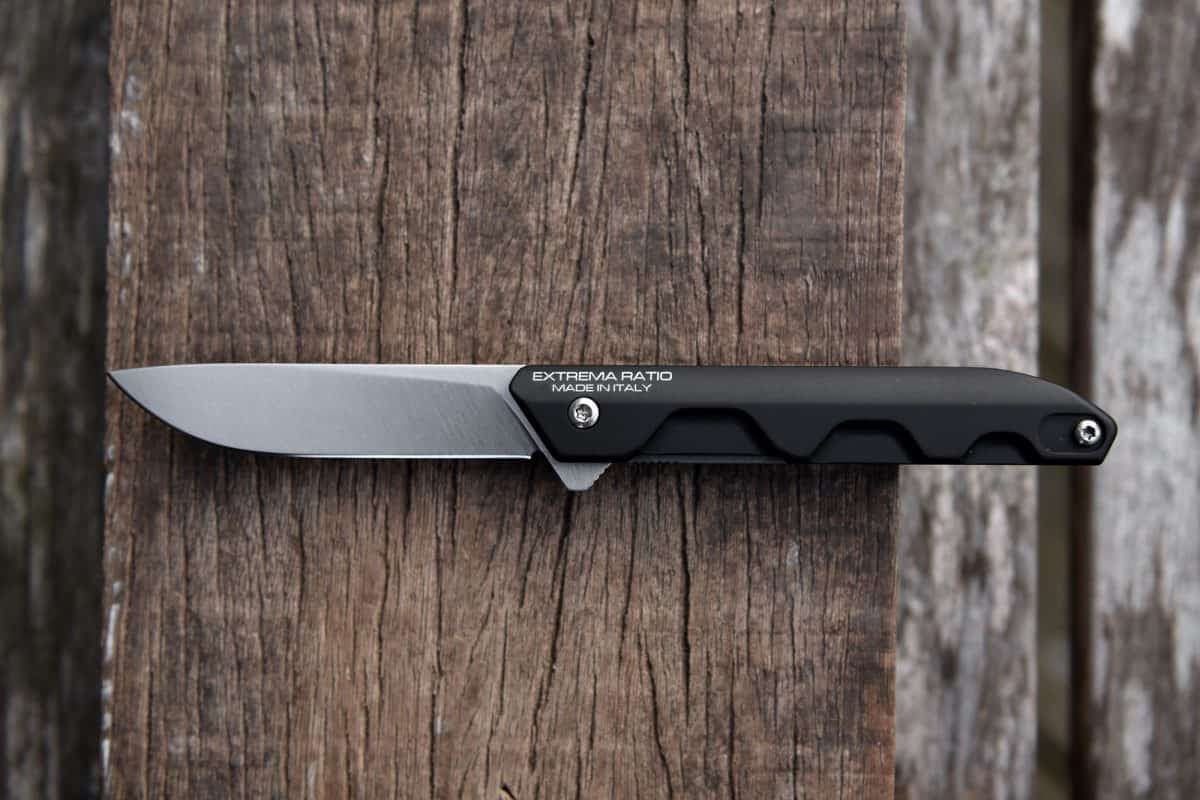 Ferrum E Black