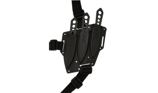 United Lightning Bolt Triple Throwing Set, black