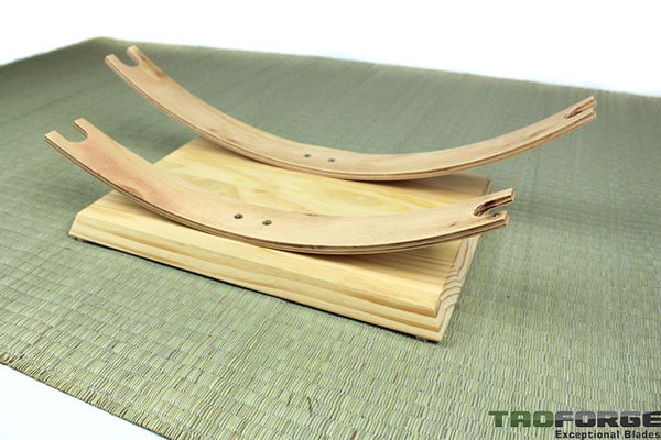 Design Sword stand for 2 swords – natural wood