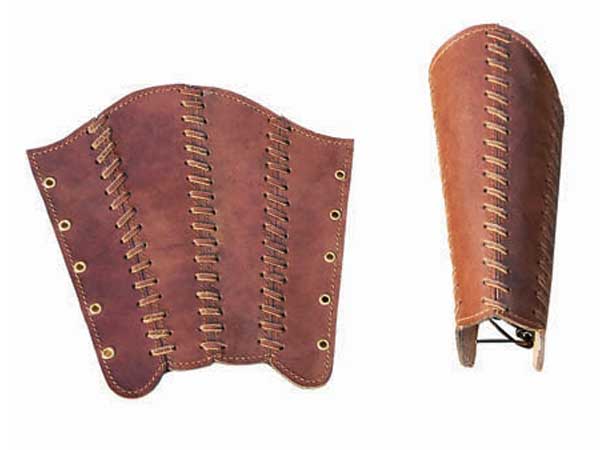 Squire Bracers Light Brown, Size S