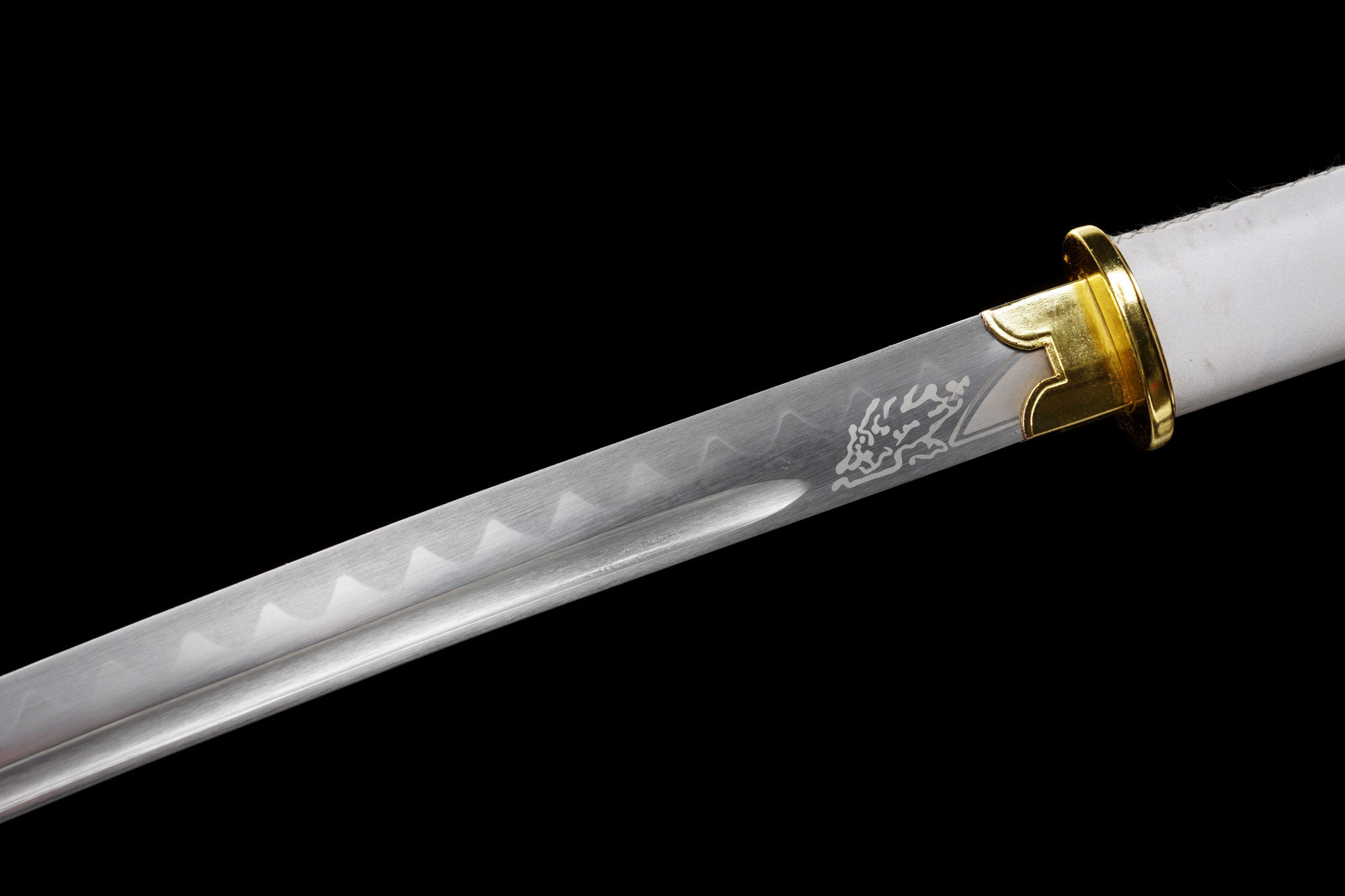 Ghost of Yōtei – Gilded Dawn Katana mit Scheide