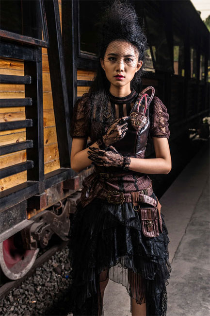 Steampunk Gürtel mit Taschen braun