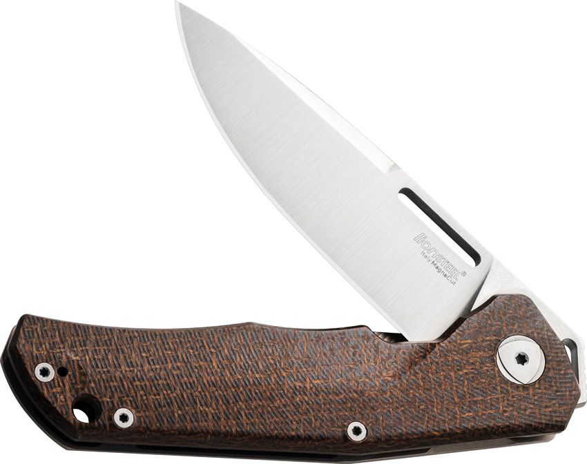 Q4ttro, Griff aus grünem Sackleinen-Micarta/mattem Titan