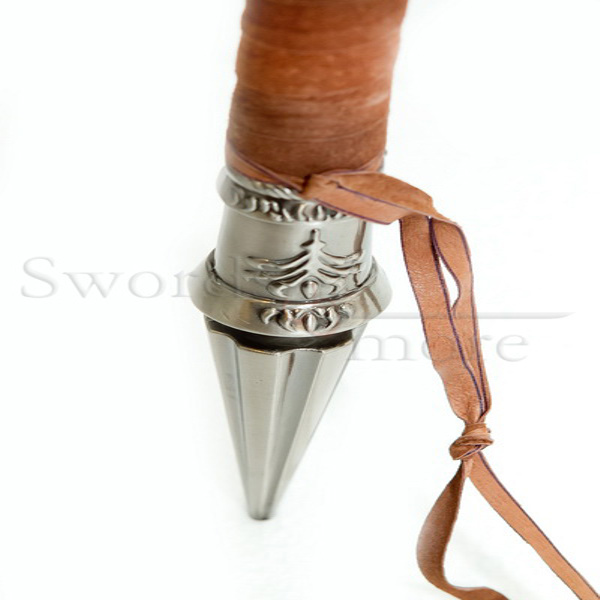 Kit Rae Ellexdrow Kriegs Speer