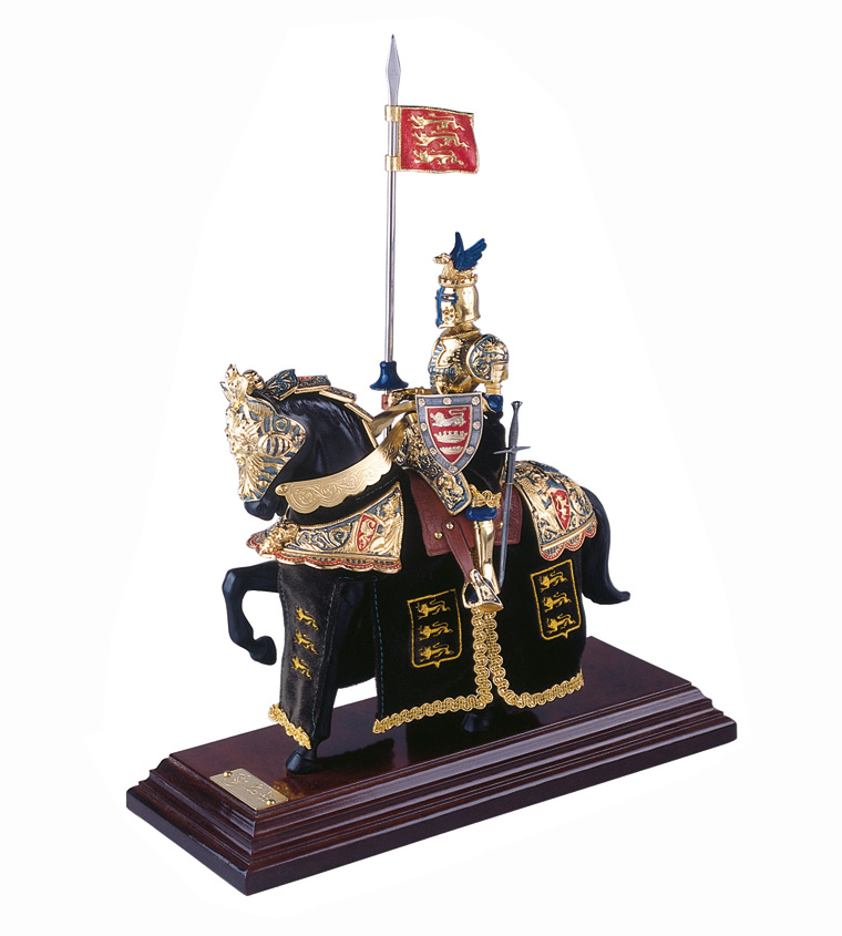 Miniature knight on horse, dragon helmet, green