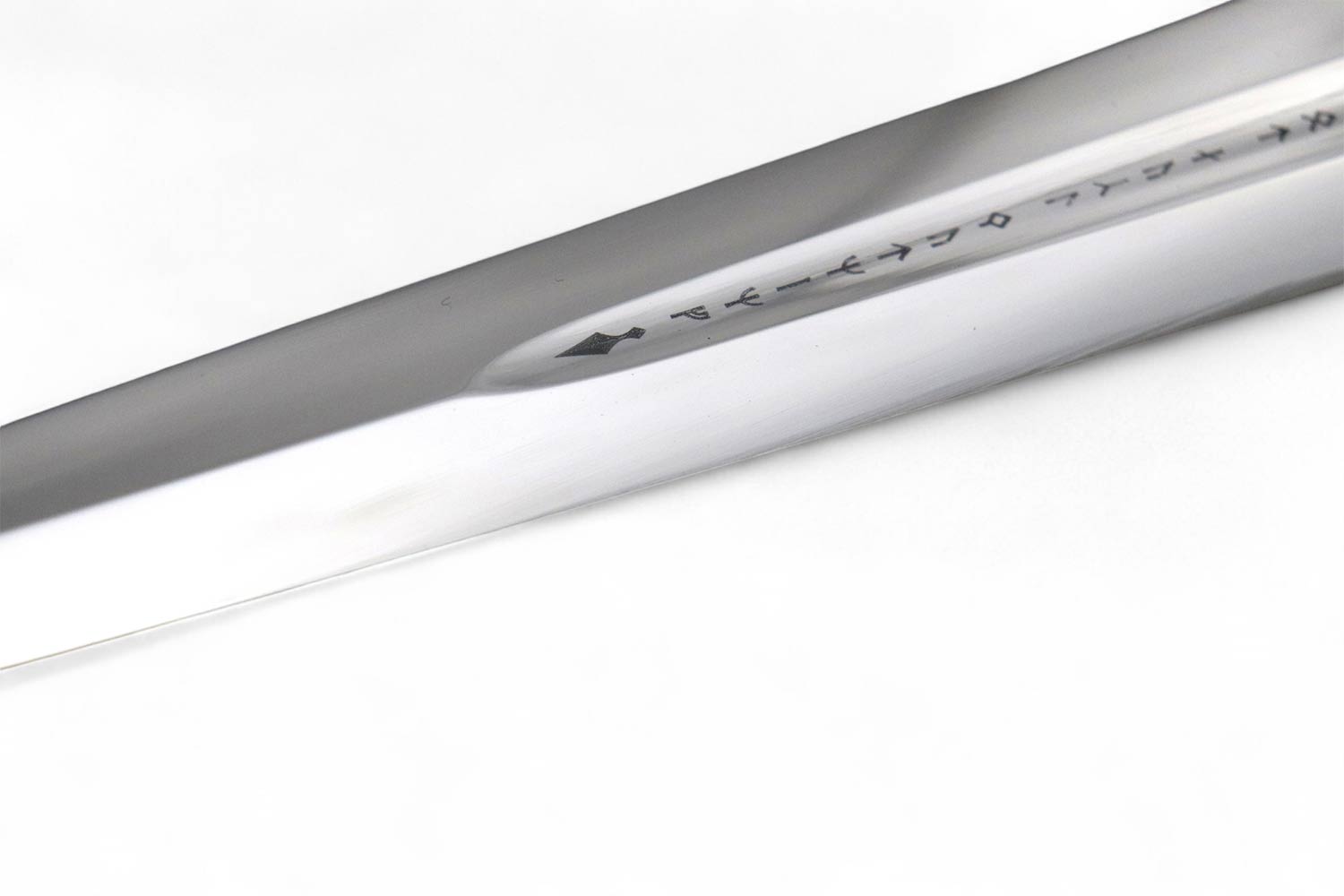 Der Eindride „Shadow“-Dolch