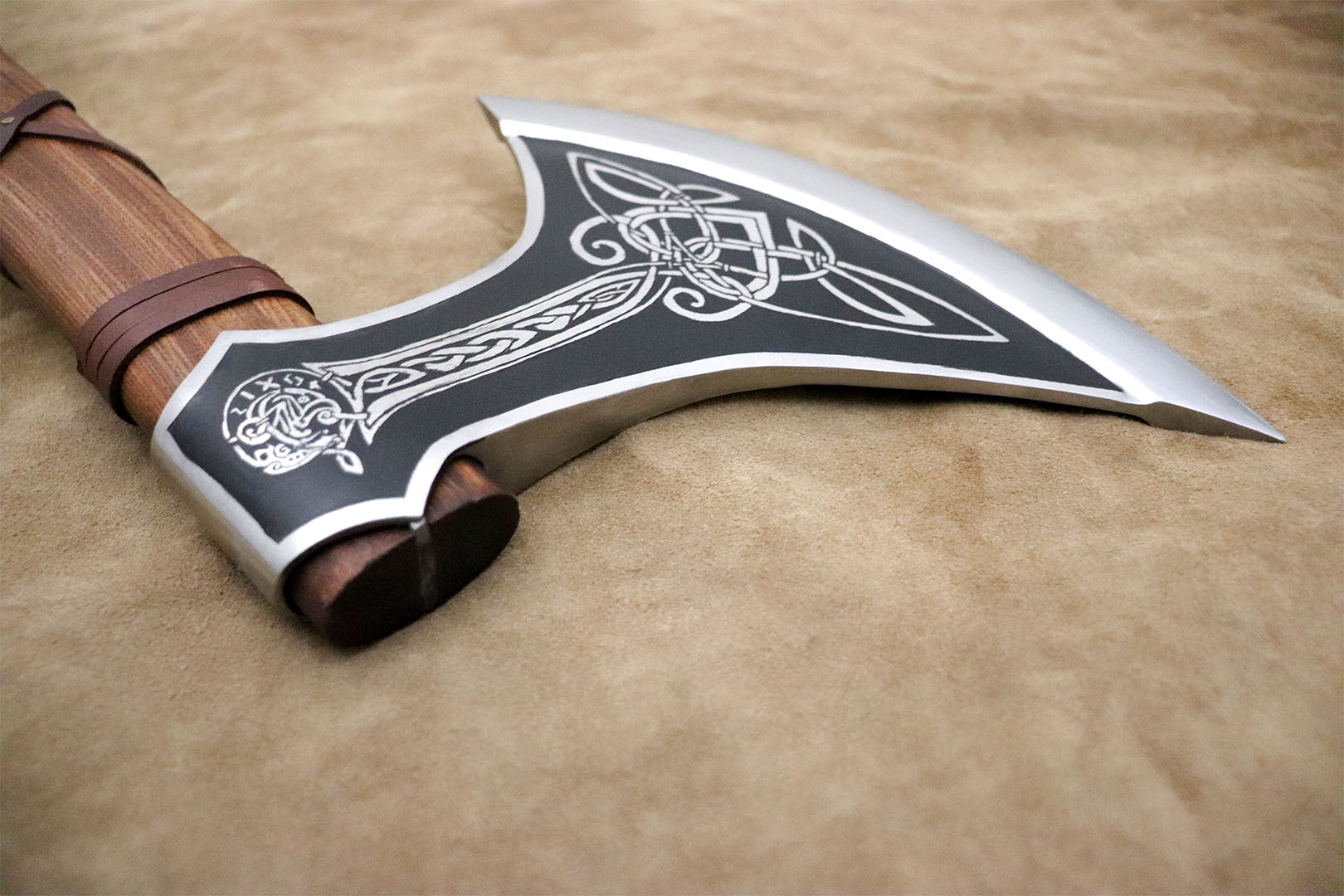 The Gudrun Viking Axe