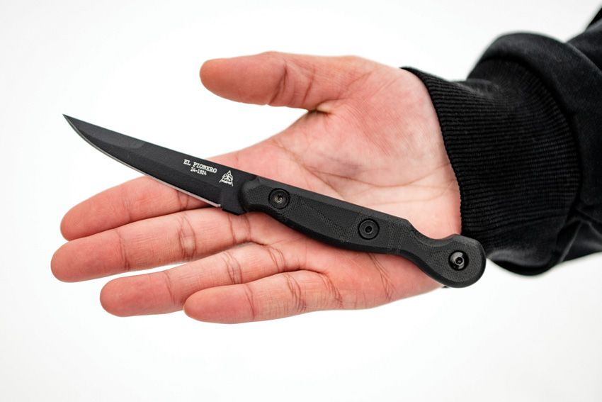 El Pionero Blackout Edition, Kydexscheide