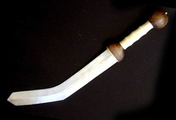 Bent short sword