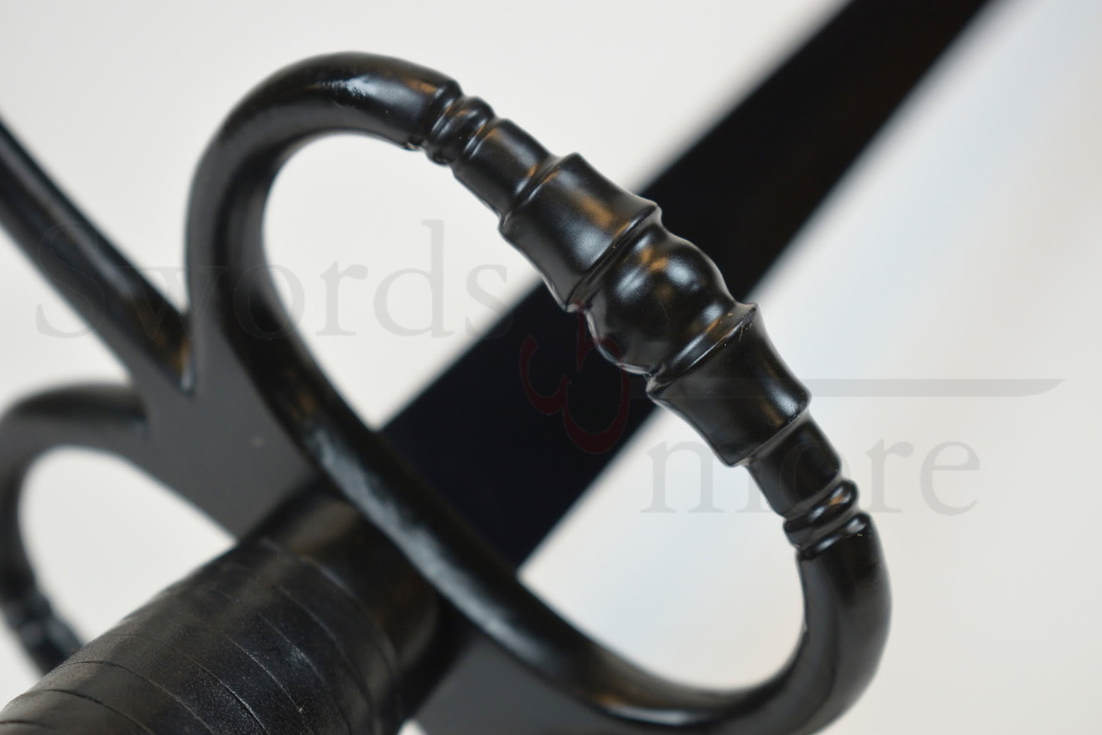 Schwarzes Marodeur Rapier mit Scheide Schwarzes Marodeur Rapier mit Scheide