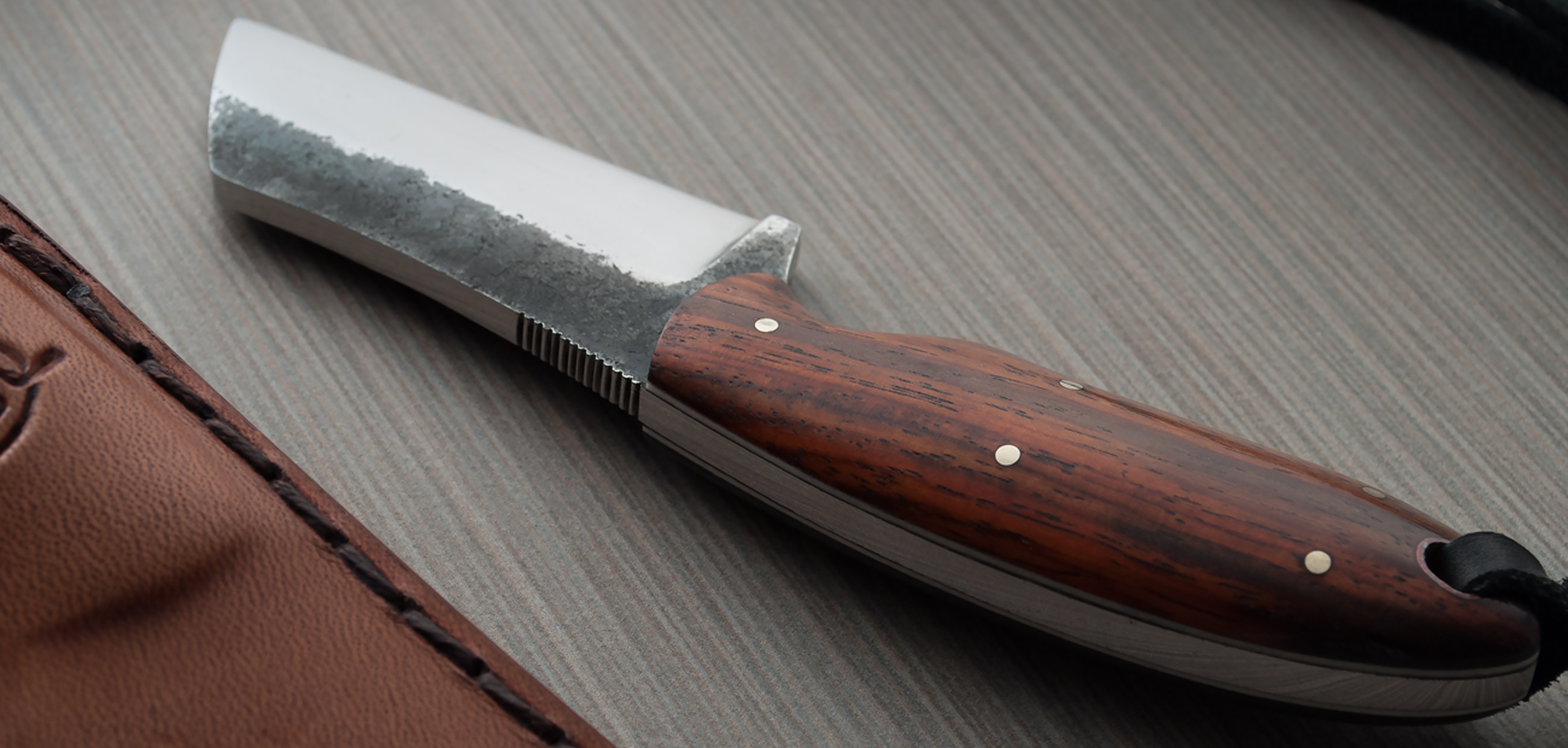 Vannak V Utility Knife