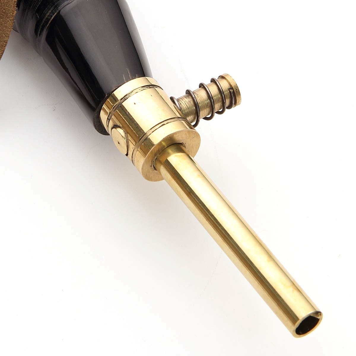 Pulverhorn mit Messingpulverspender