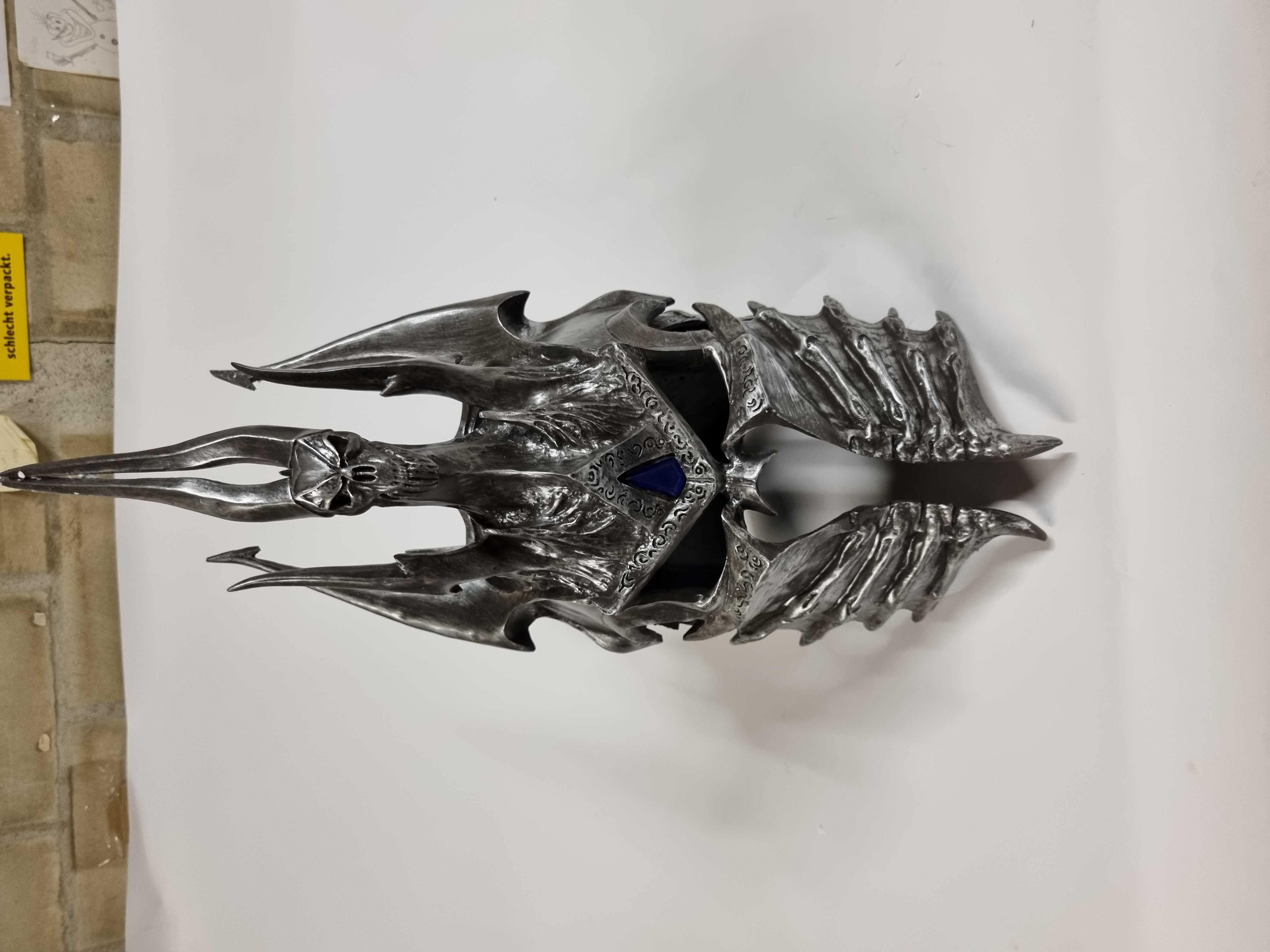 Warcraft - Lichkönig Helm der Herrschaft / defekt für Bastler
