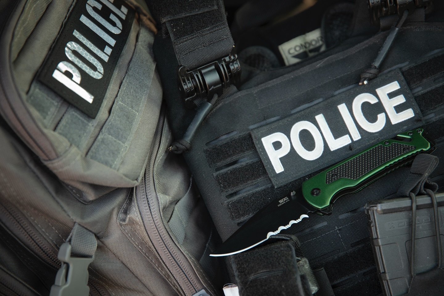 Escape ATK 2.0, Combo Blade, Green Aluminum Handle