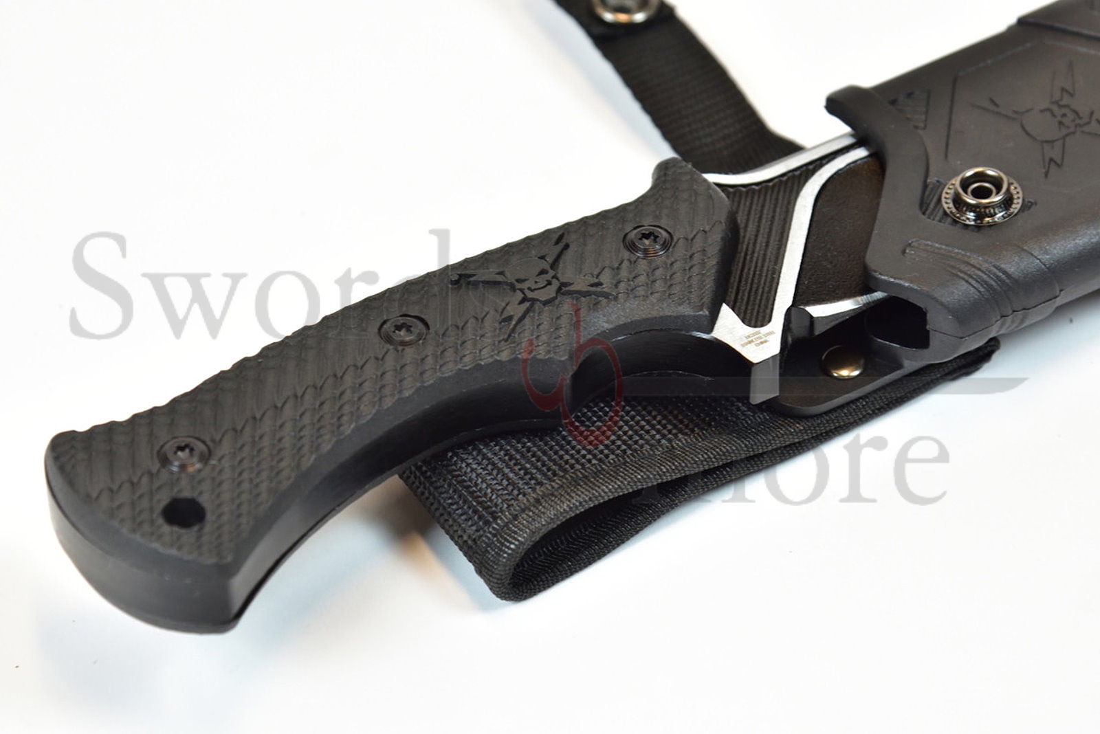 M48 Liberator Messer mit festgestellter Klinge und Scheide