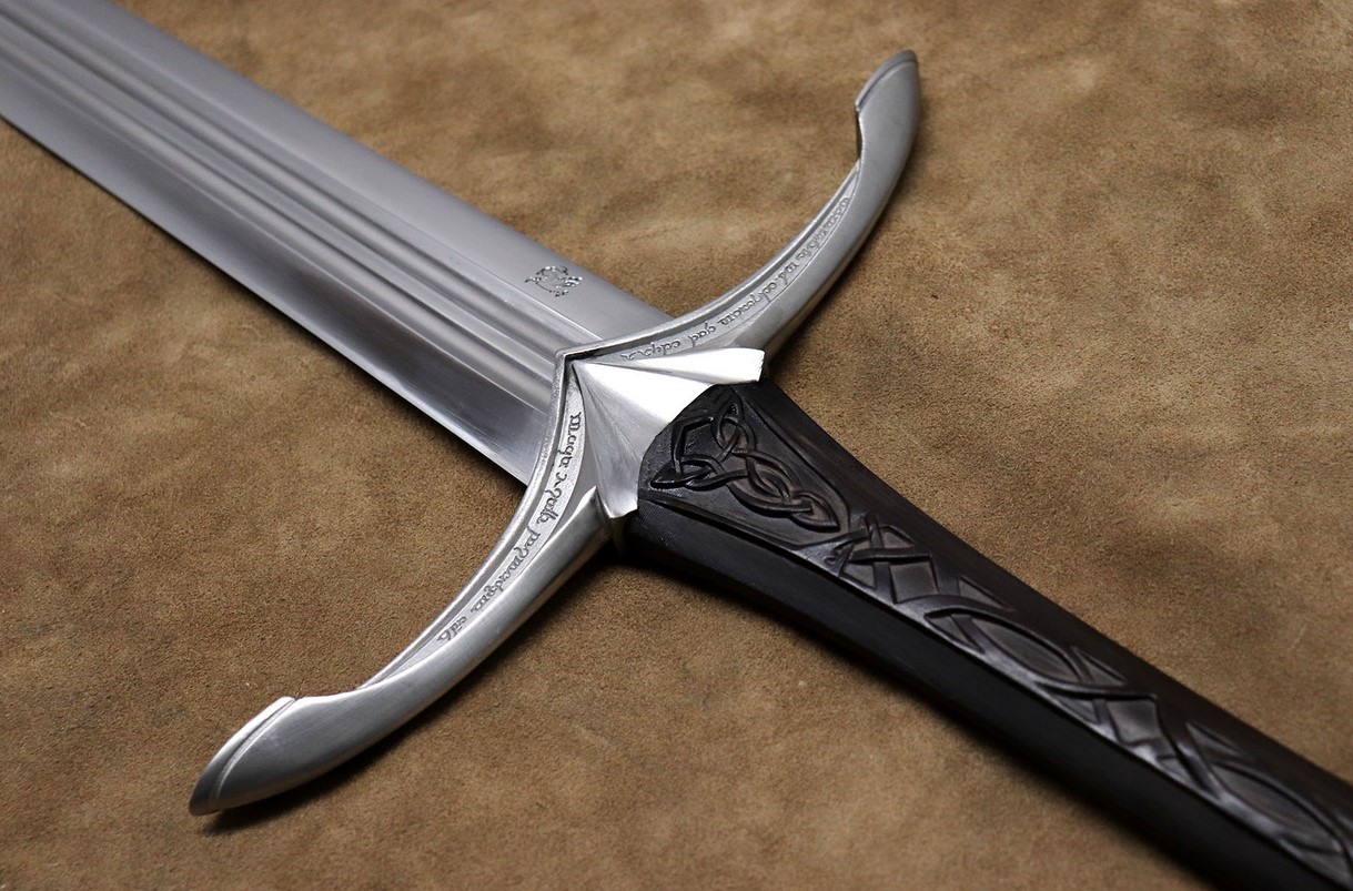 The Dark Elf Gurthang sword