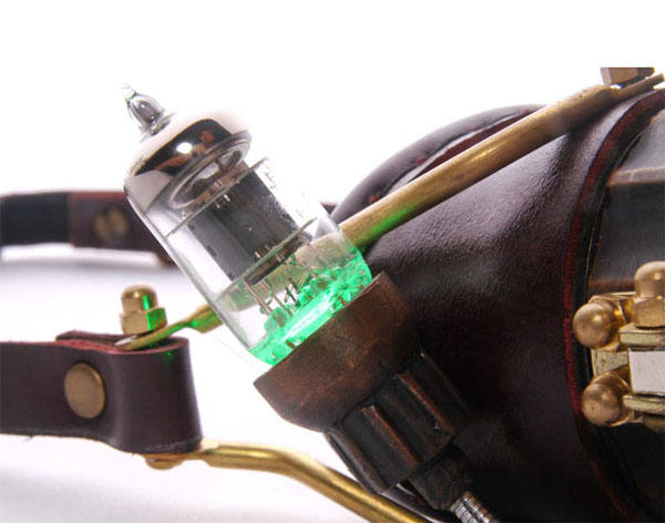 Monokel mit LED braun