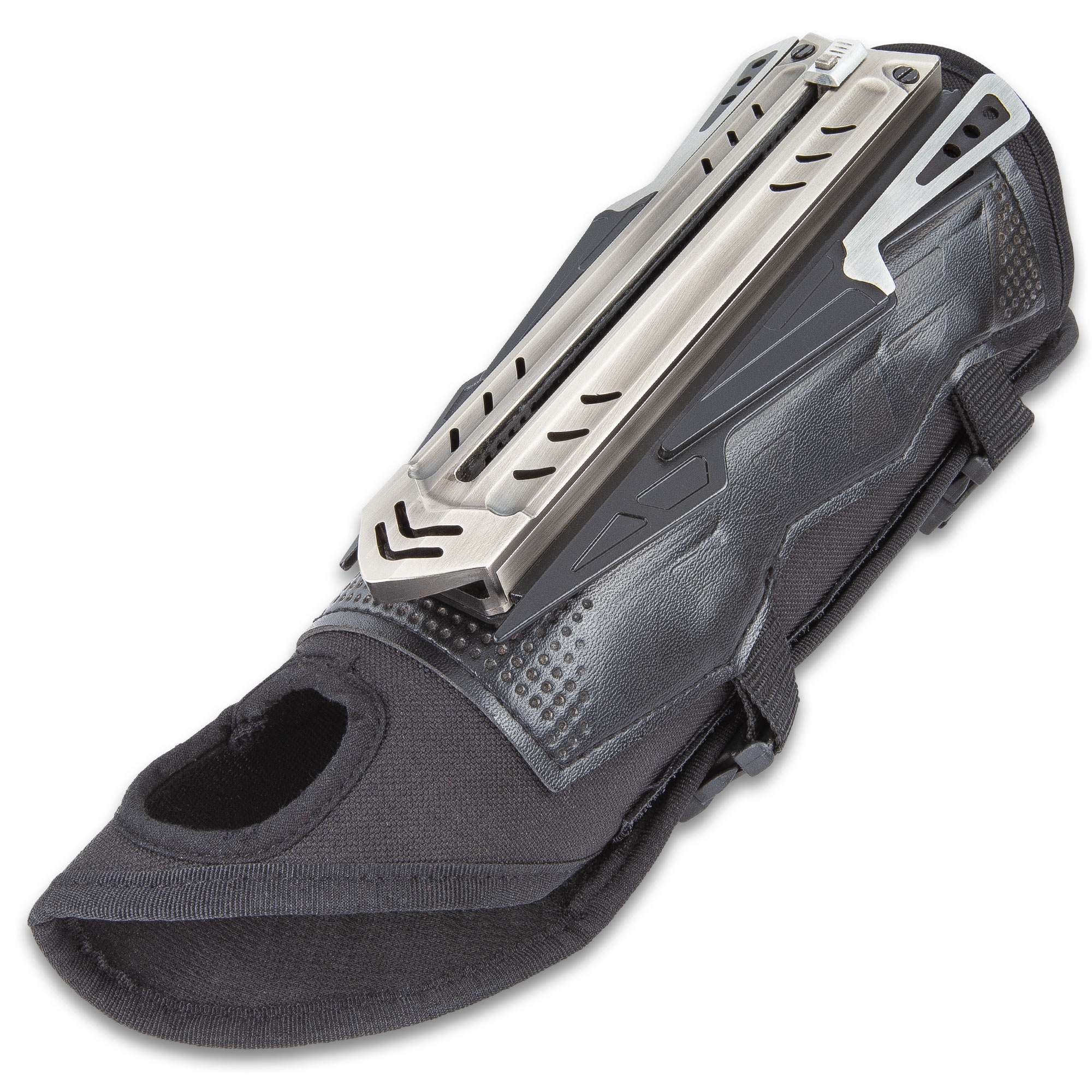 The Enforcer - Tactical Gauntlet with hidden blade and throwing knives