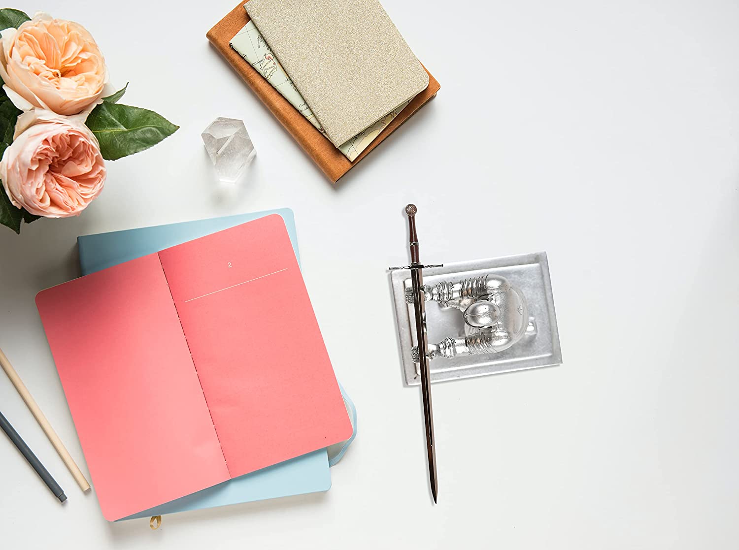 The Witcher - Geralt von Riva's Stahlschwert als Brieföffner mit Ritterständer