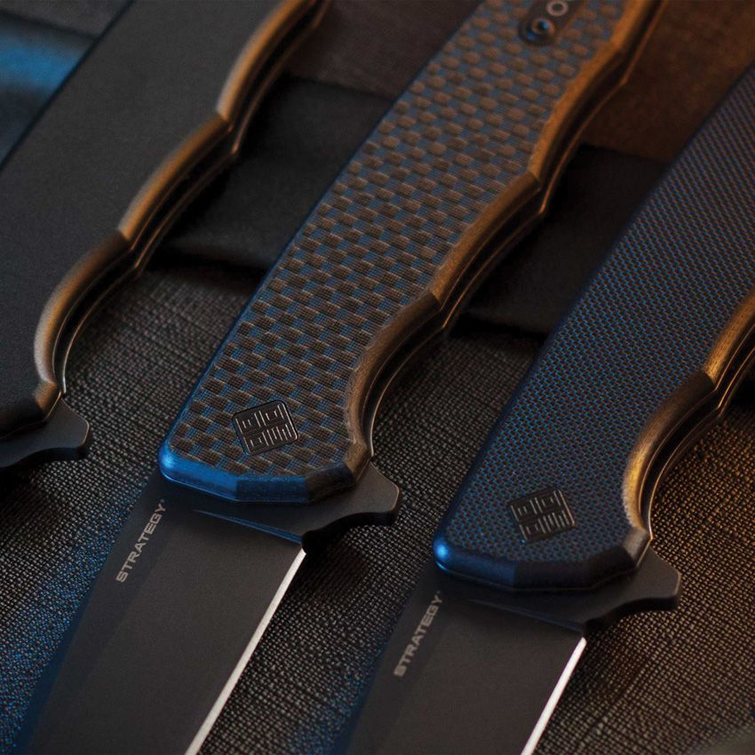 Strategy CF/G10, schwarz