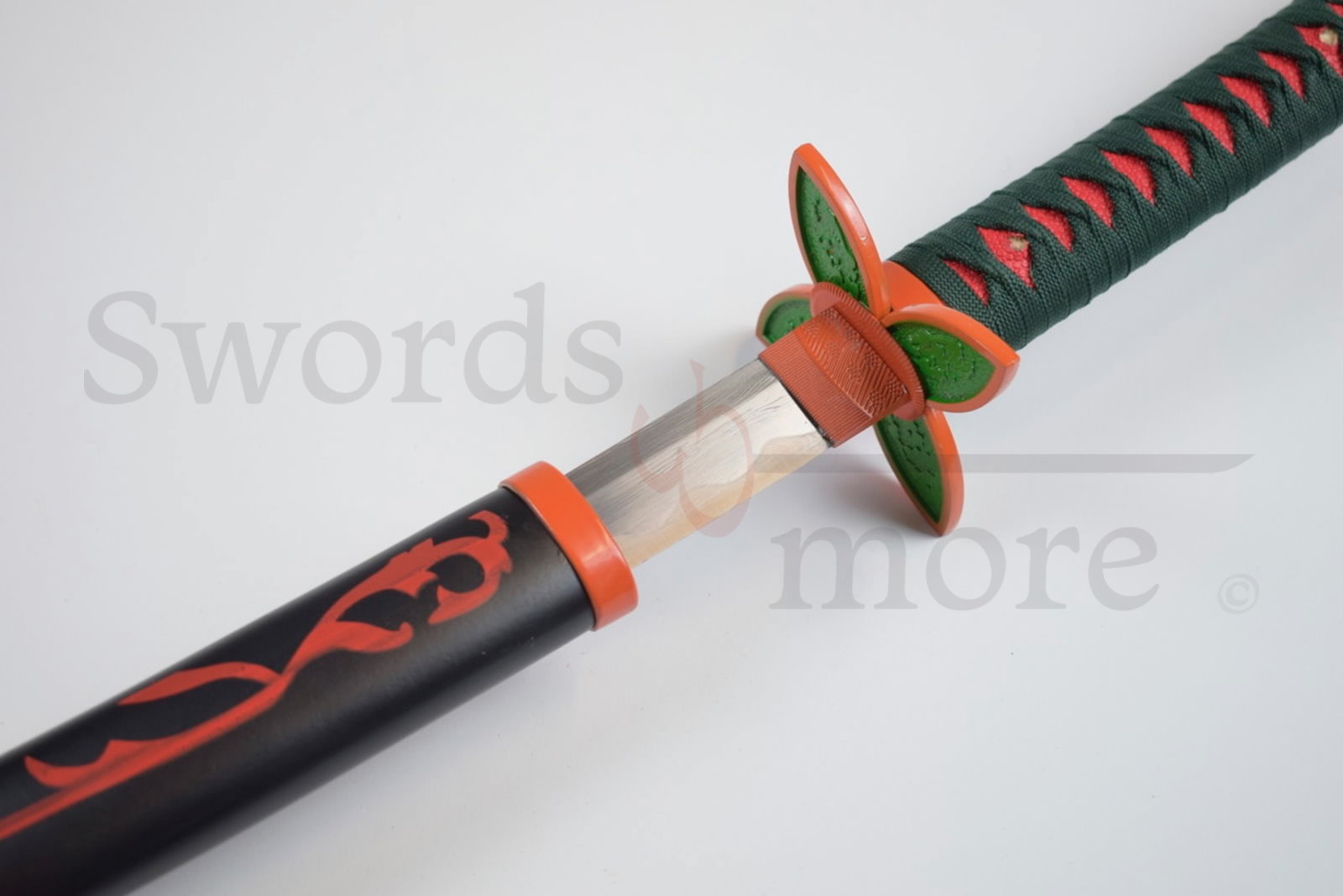 Demon Slayer: Kimetsu no Yaiba - Kochou Shinobu's Sword - handforged and folded, Set