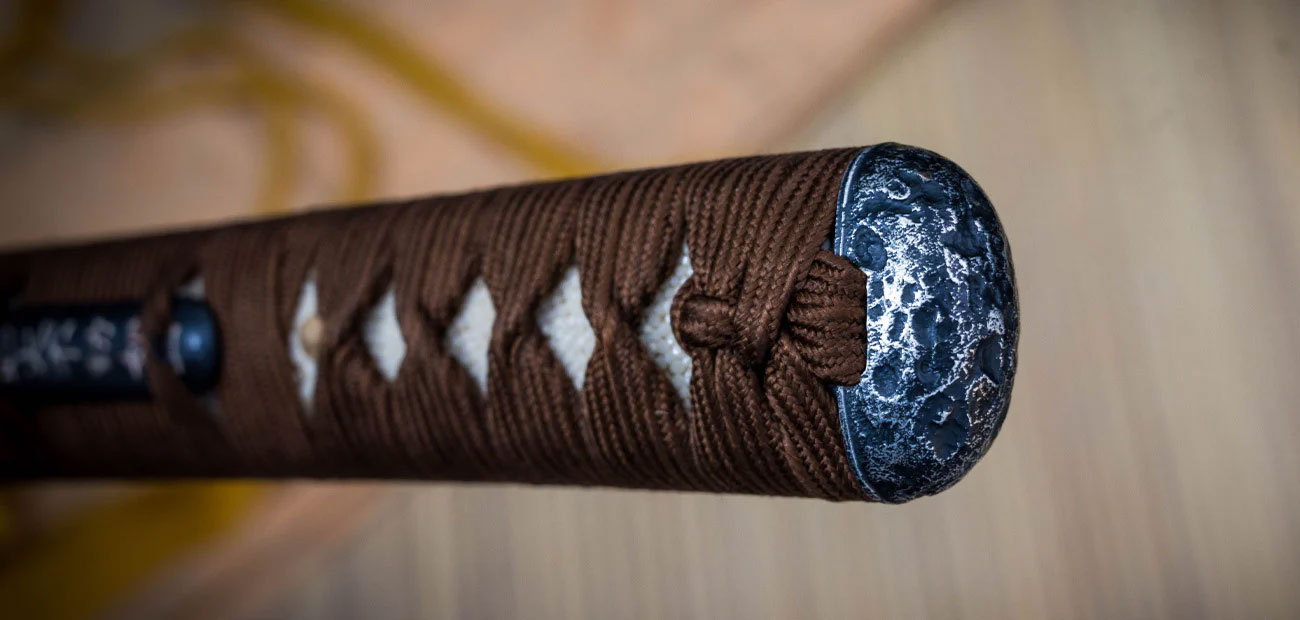 Mukade Ni Katana-Ron Chen Exclusive