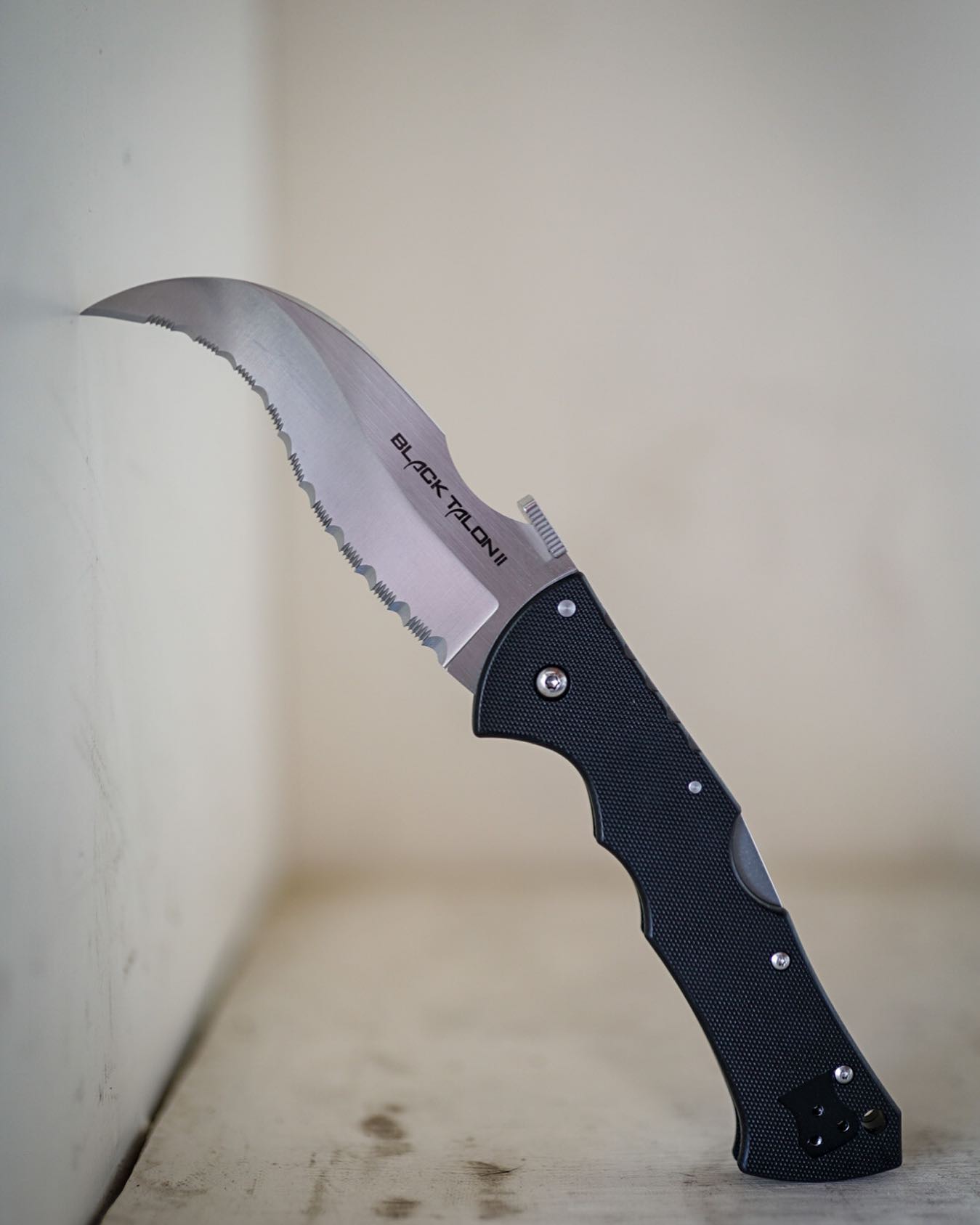 Black Talon 2 gezahnte Schneide (S35VN)