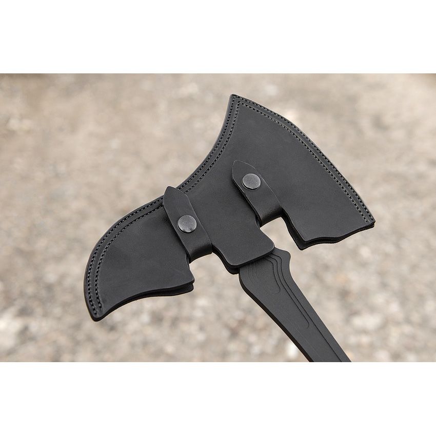 VI Axe