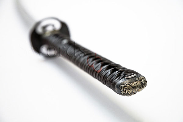 Furui shishi katana (sanmai)