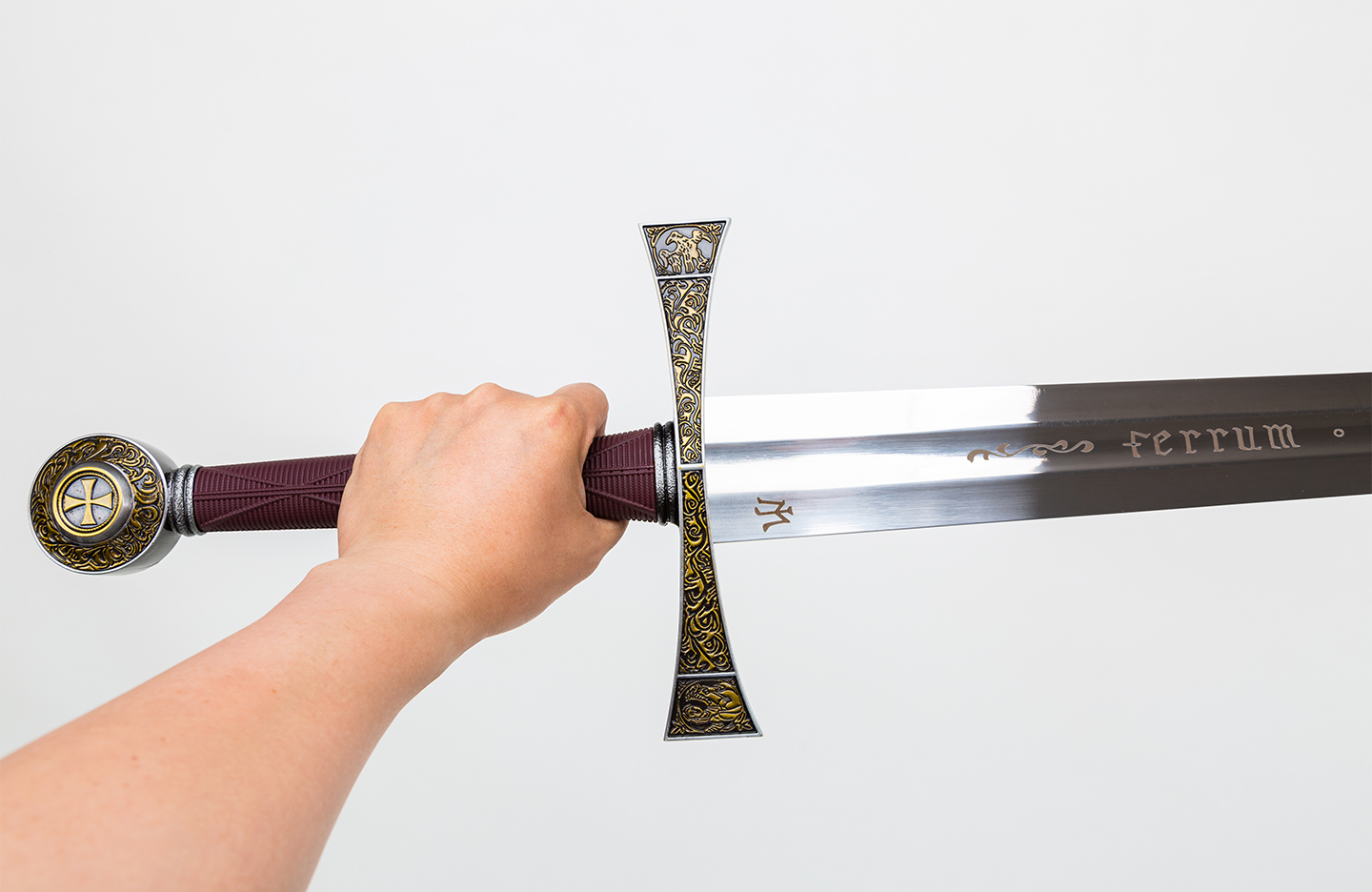 Kingdom Come: Deliverance 2 – Langschwert der Vier Evangelisten (112 cm) inkl. KCD II Wandtafel