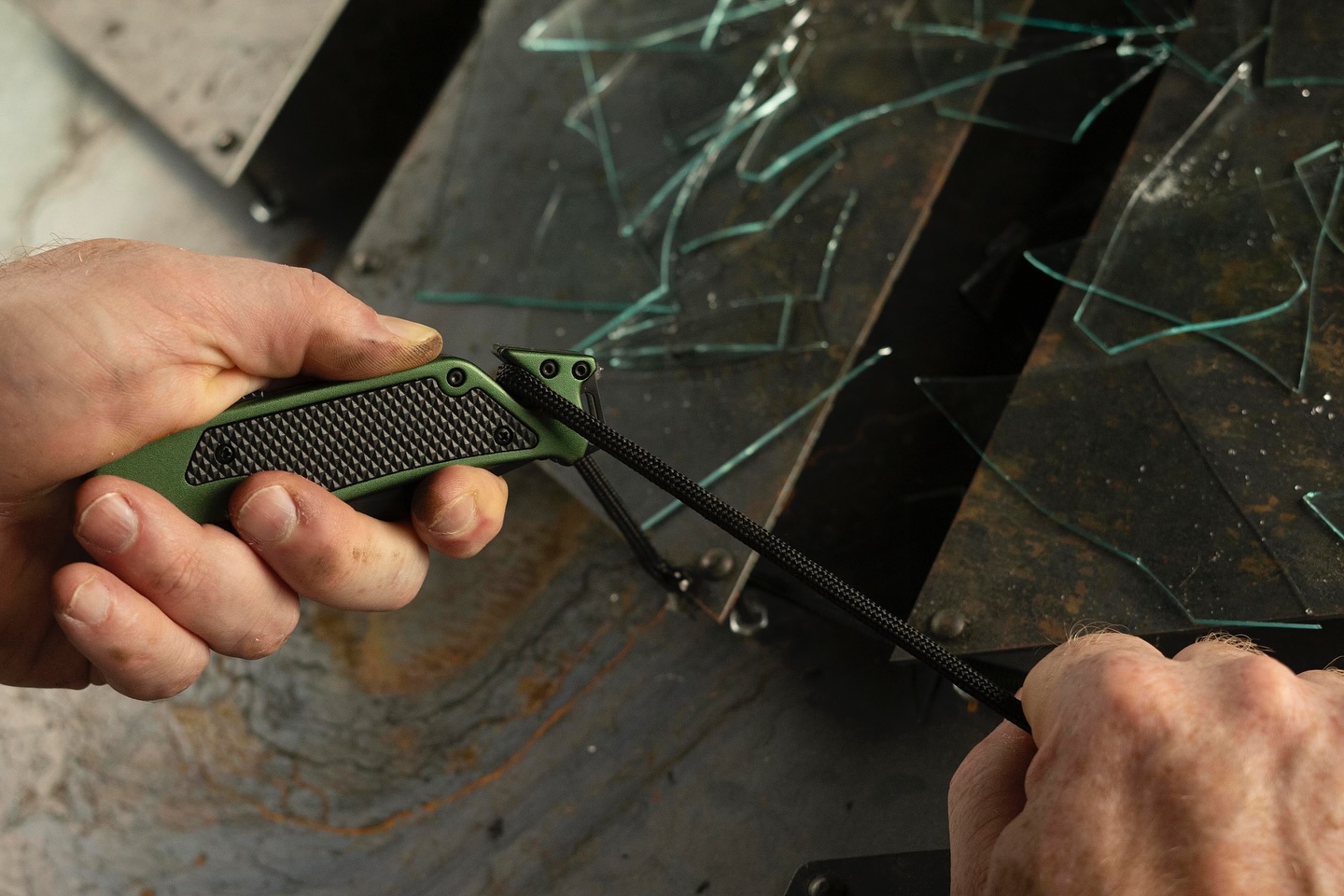 Escape ATK 2.0, Combo Blade, Green Aluminum Handle