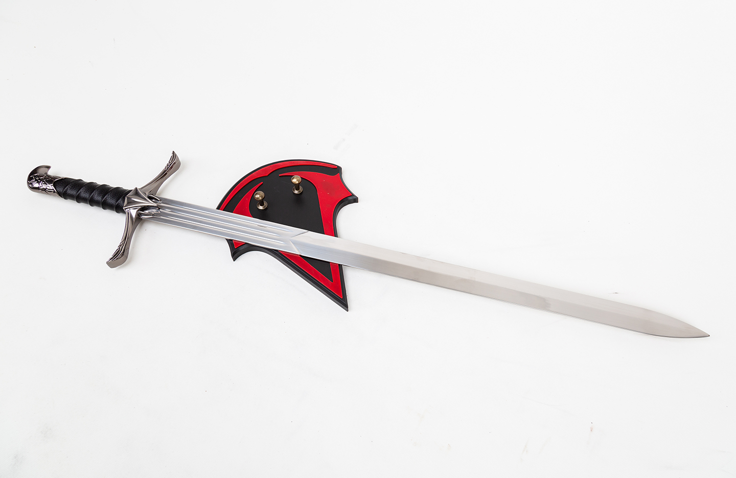 Assassin's Creed: Sword of Altaïr – 38.2" Steel Replica with Wooden Plaque