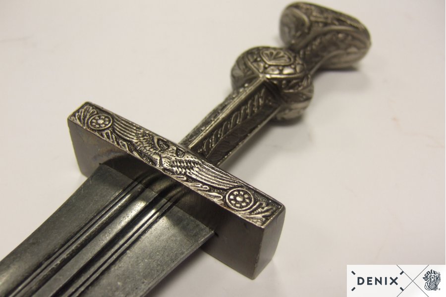 Römerdolch vernickelt mit Scheide