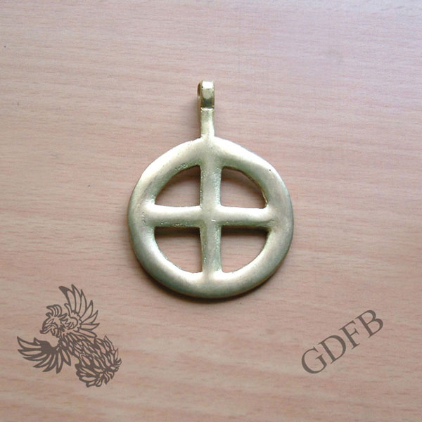 Celtic pendant with cross