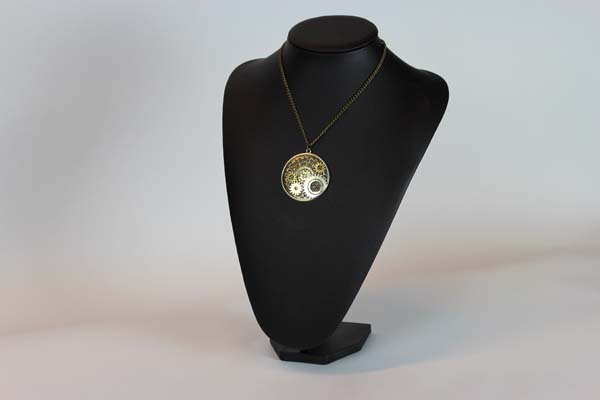 Steampunk Anhänger mit Kette - Uhr