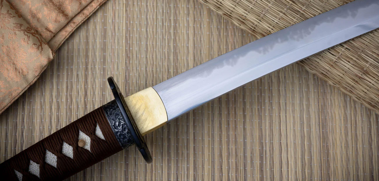 Mukade Ni Katana-Ron Chen Exclusive