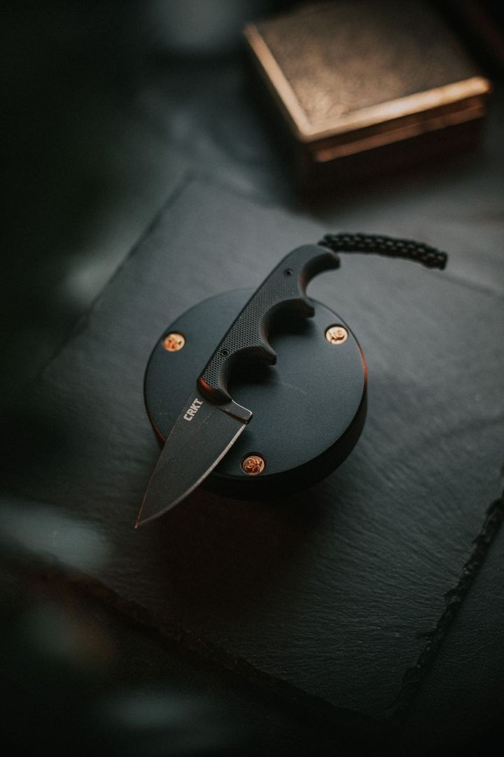 Minimalist Black Drop Point - Designed by Alan Folts