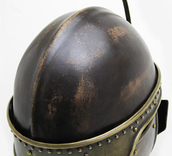 Unbefleckter Helm