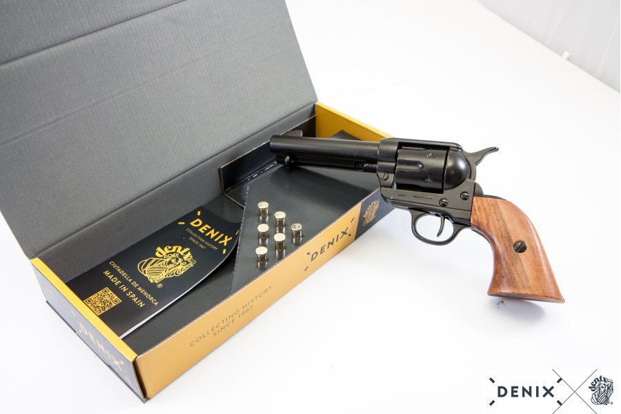 45er Colt Peacemaker black, with 6 bullets