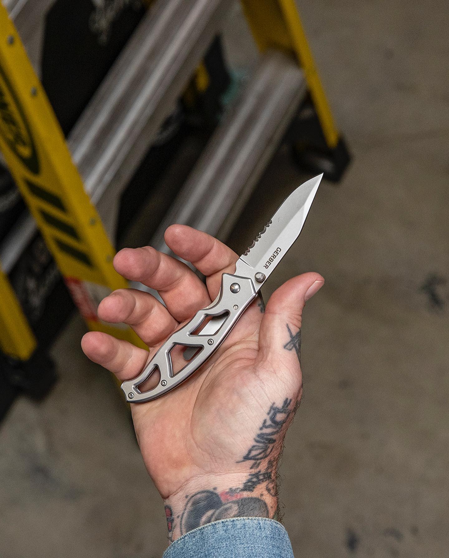 Mini Paraframe, Serrated Edge