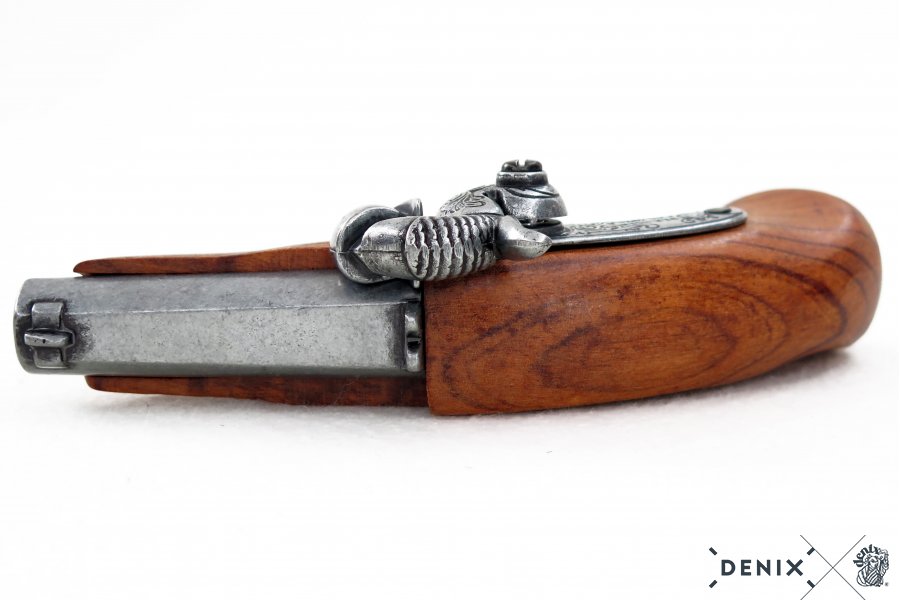 Deringer pistol