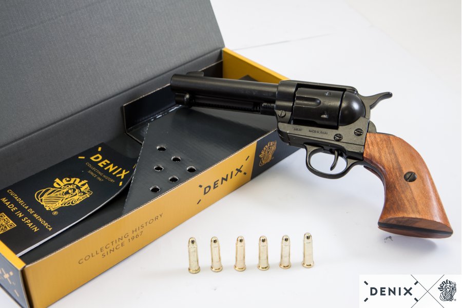 45er Colt Peacemaker black, with 6 bullets