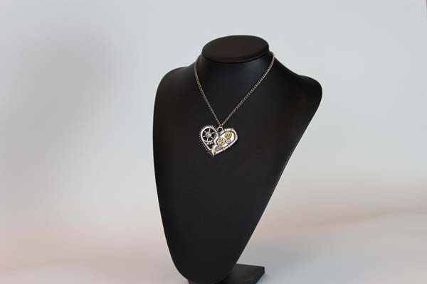 Steampunk Anhänger mit Kette - Herz