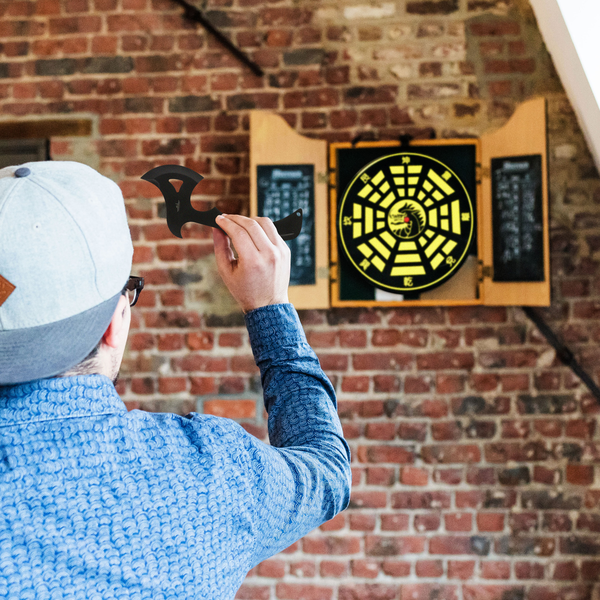 Gil Hibben Pro Wurfaxt mit Zielscheibe