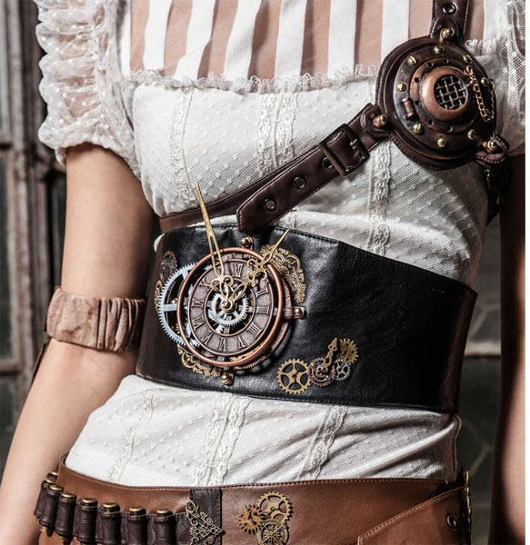 Steampunk belt with clock, black