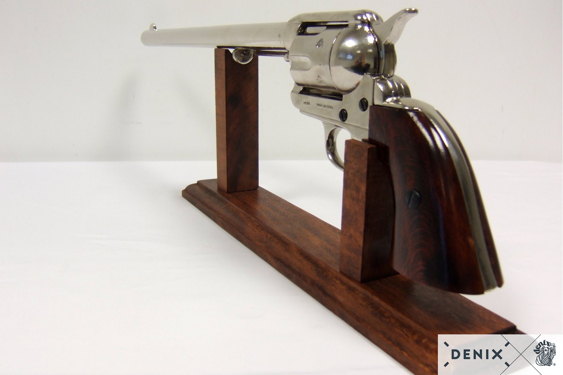 45 Colt Peacemaker extra-long