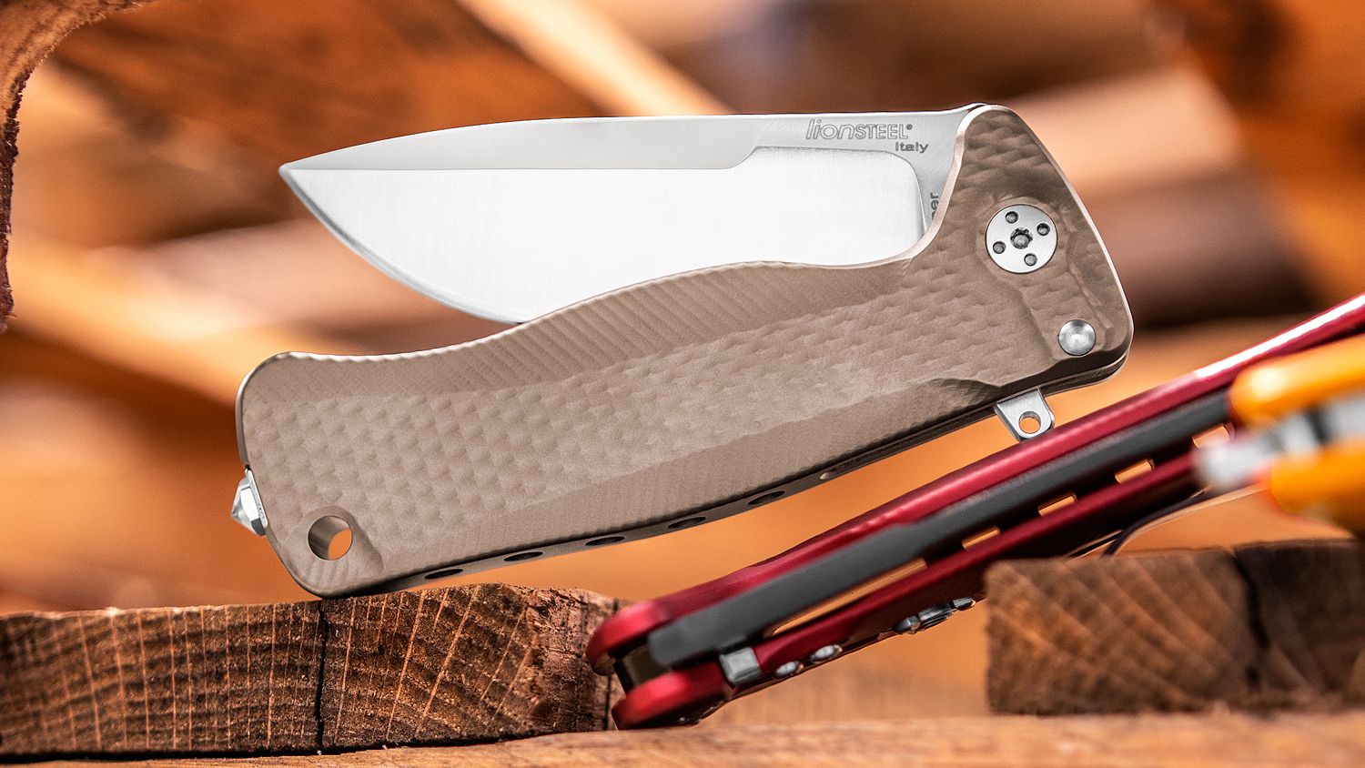 SR-22 B Integral, Sleipner Drop Point-Klinge, bronzefarbener Titangriff