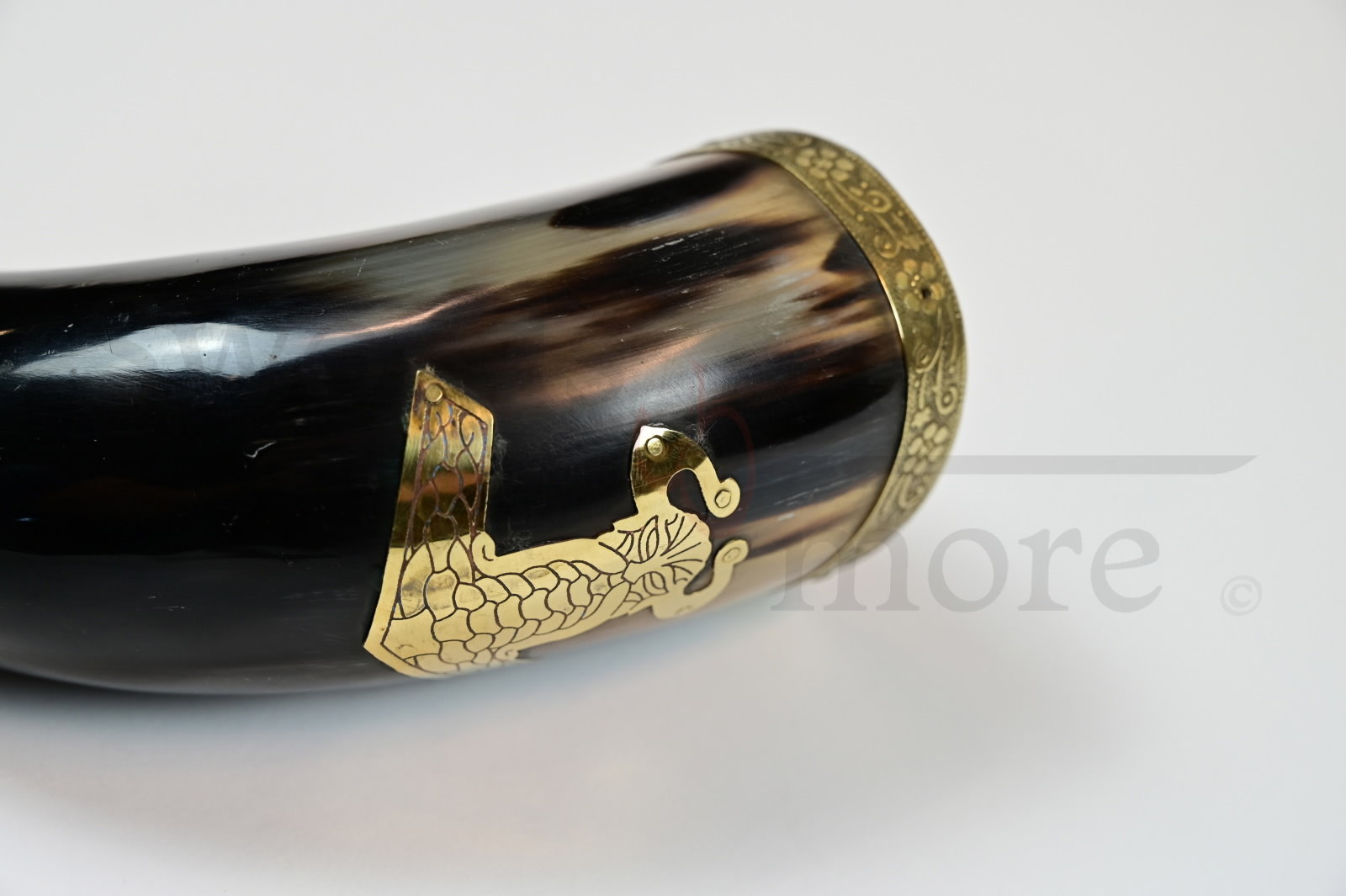Thor Horn mit Lederband
