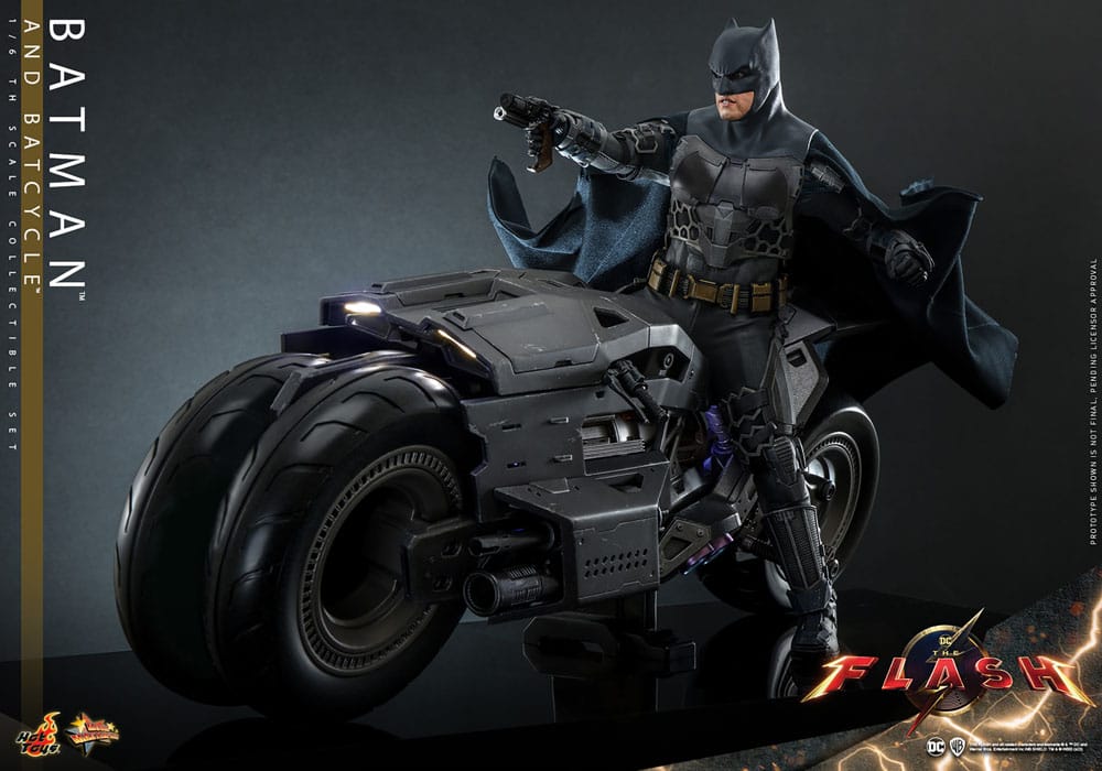 The Flash Movie Masterpiece Actionfigur mit Fahrzeug 1/6 Batman & Batcycle Set 30 cm