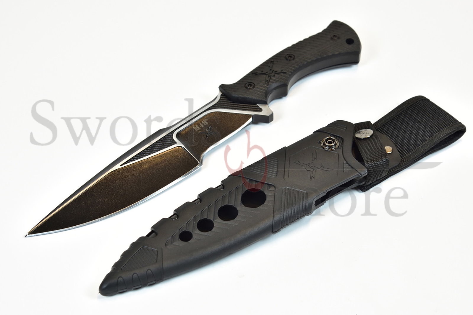 M48 Liberator Messer mit festgestellter Klinge und Scheide